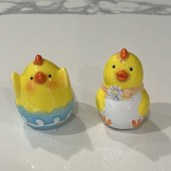 🐣🐥🐤 Cute. Salt & Pepper Shakers. - Picture 7 of 12